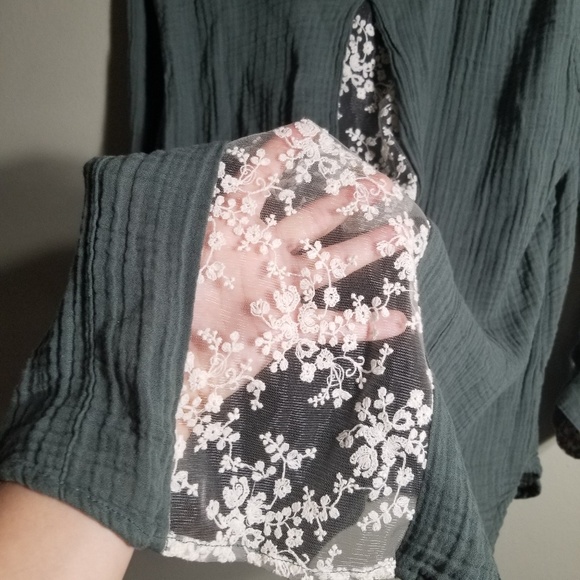 Isabella Sinclair button down tunic size M - Picture 3 of 7